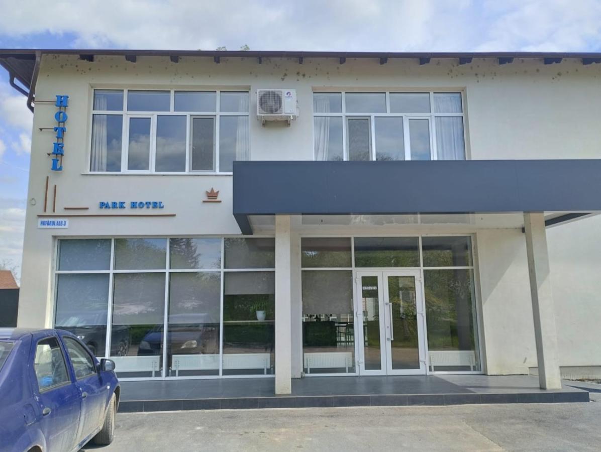 Park-Hotel Cahul Exterior photo
